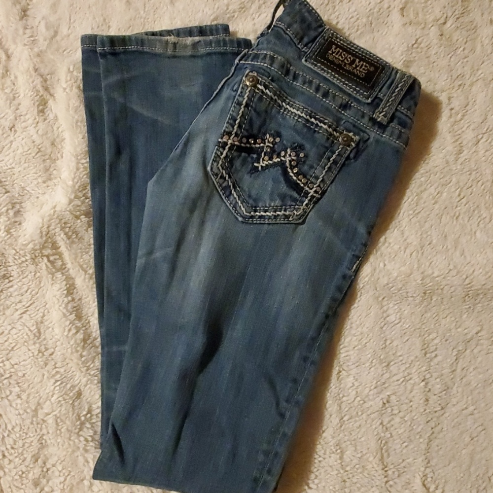 Size 27 miss me jeans